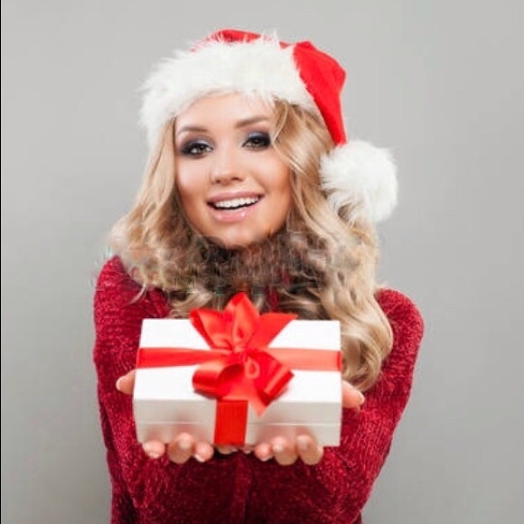 NEW WITH TAGS Winter Clearance Sale - Picture 2 of 3